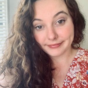 Meet your Posher, Clarissa